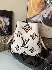 LV NéoNoé MM Autres Toiles Monogram White M45821 Size 26 x 26 x 17.5 cm - 2