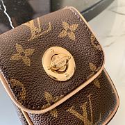 LV Monogram Pochette Tulum Pouch M60020 Size 8 x 11 x 2.5 cm - 2