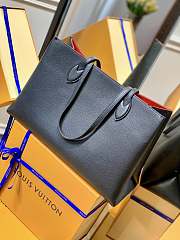 Louis Vuitton Lockme Shopper Black M57345 Size 42 x 28 x 15 cm - 2