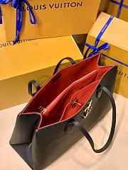 Louis Vuitton Lockme Shopper Black M57345 Size 42 x 28 x 15 cm - 6
