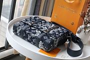 Louis Vuitton LV Trunk Messenger M57282 Size 24 x 18 x 5.5 cm - 6