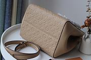 Louis Vuitton Fold Tote MM Embossing M45409 Size 23 x 28 x 19 cm - 3