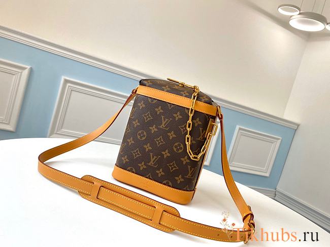 Louis Vuitton Single Shoulder Bag M61111 Size 18 x 11 x 22 cm - 1