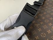 Louis Vuitton Christopher Bumbag LV M45337 Size 50 x 15.5 x 4 cm - 4