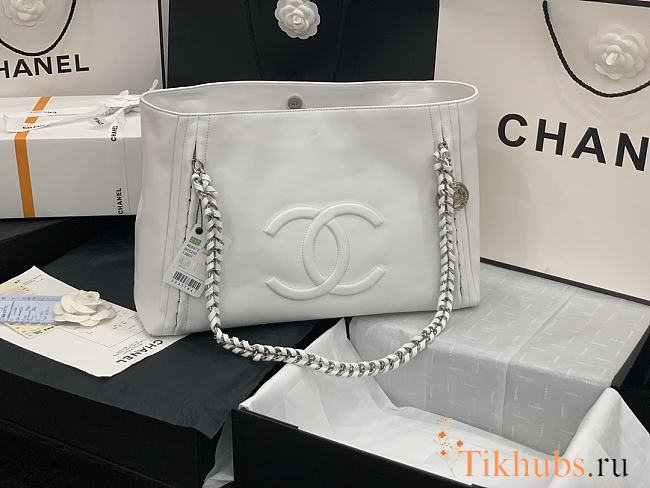 Chanel Tote Bag White AS8473 Size 42 x 29 x 12 cm - 1