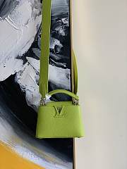 Louis Vuitton Capucines Taurillon Lime Green 56071 Size 21 cm - 2