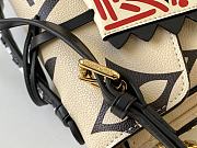 Louis Vuitton LV Crafty Pochette Metis M45384 Size 25 x 19 x 7 cm - 6