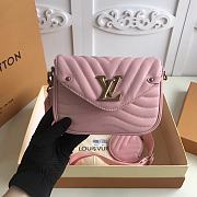 LV New Wave Multi Pochette Pink M56461 Size 21 x 13 x 6.5 cm - 3