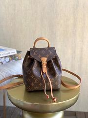 Louis Vuitton Montsouris BB M45502 Size 17 x 20 x 10.5 cm - 1