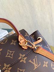 Louis Vuitton Montsouris BB M45502 Size 17 x 20 x 10.5 cm - 2