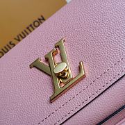 LV Lockme Chain PM Louis Vuitton Pink M57073 Size 23 x 17 x 11 cm - 4
