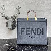 Fendi Medium Black Leather Tote Bag 887 Size 21,5 x 40,5 x 35 cm - 1