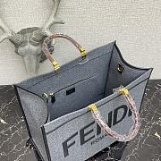 Fendi Medium Black Leather Tote Bag 887 Size 21,5 x 40,5 x 35 cm - 3