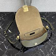 Fendi Moonlight Leather Handbag Green Size 21 x 9 x 14 cm - 6