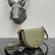 Fendi Moonlight Leather Handbag Green Size 21 x 9 x 14 cm - 2