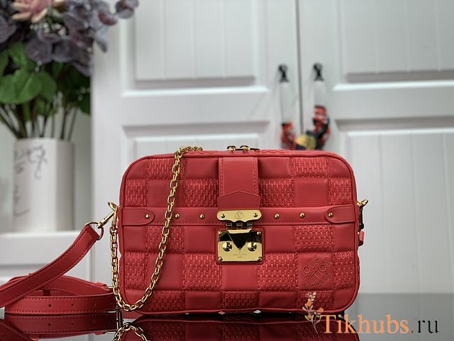 LV Troca Medium Handbag Red M59111 Size 25.5 x 17 x 7 cm - 1