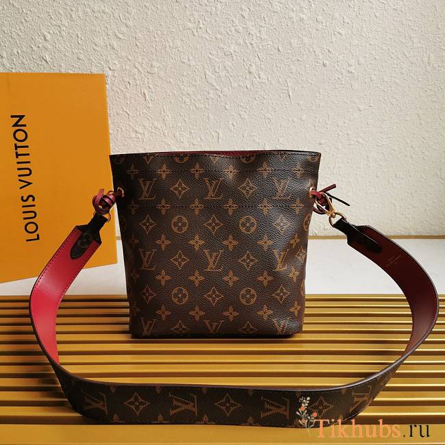 Louis Vuitton Monogram Canvas Noe Pouch M43445 Size 20 × 21 × 8cm - 1