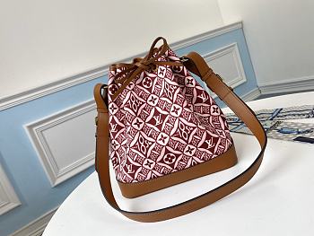 Louis Vuitton Neonoe BB Handbag Red M57154 Size 22 x 24 x 15 cm