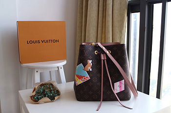 Louis Vuitton Bucket Bag Neonoe PO1072 Size 26 x 22 x 27 cm