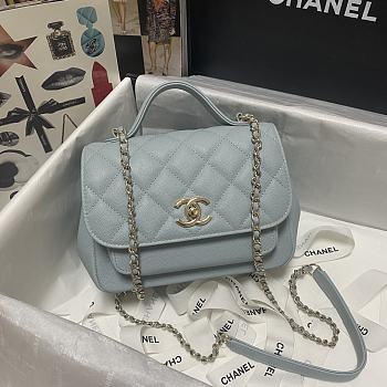 Chanel Messenger Bag Blue 93749 Size 19 x 7 x 14 cm