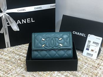 Chanel CC Small Wallet Blue 84447 Size 15 cm