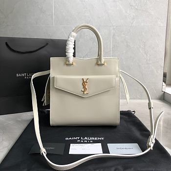 YSL Uptown White 561203 Size 23 × 23 × 11 cm