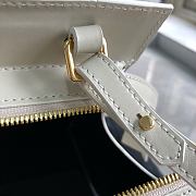 YSL Uptown White 561203 Size 23 × 23 × 11 cm - 4