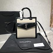 YSL Uptown White/Black 561203 Size 23 × 23 × 11 cm - 1