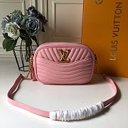 LV New Wave Camera Bag Pink M53683 Size 21.5 x 15.5 x 6 cm - 1