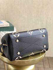 Louis Vuitton Black Grained Embossed Calfskin Handbag Montaigne BB M41048 Size 33 x 23 x 15 cm - 3