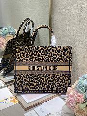 Dior Book Tote Shopping Bag Leopard Print Large 1286 Size 41 x 32 cm - 1