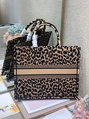 Dior Book Tote Shopping Bag Leopard Print Large 1286 Size 41 x 32 cm - 2