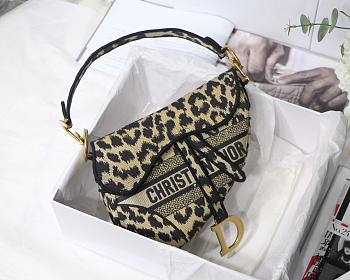 Dior Saddle Embroidery Leopard Print M9001 Size 25.5 x 20 x 6.5 cm