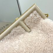 Fendi First Lamb Hair Nude Powder 2217 Size 26 x 9.5 x 18 cm - 3