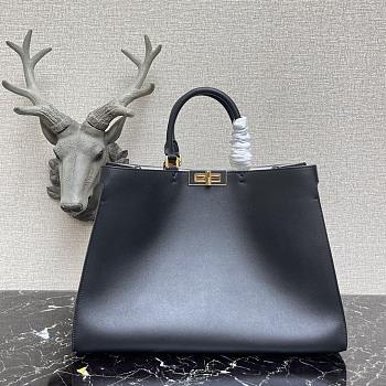 Fendi Peekaboo X-Tote Small Tote Bag 2265 Size 41 x 11 x 29 cm