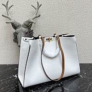 Fendi Peekaboo X-Tote Small Tote Bag White 2265 Size 41 x 11 x 29 cm - 3