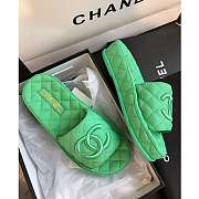 Chanel slippers in several colors - 4