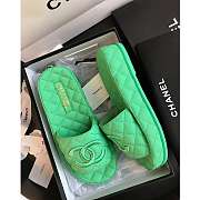 Chanel slippers in several colors - 3