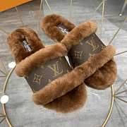 LV slippers with Fur - 5