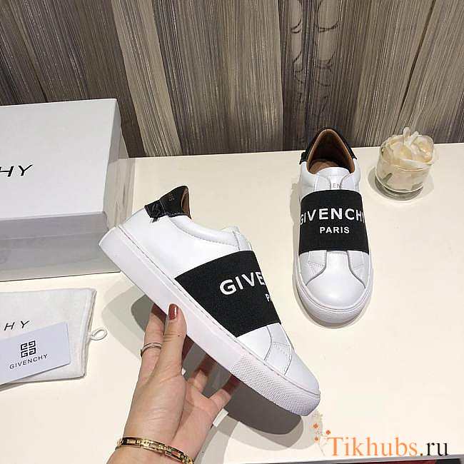 Givenchy Sneakers - 1