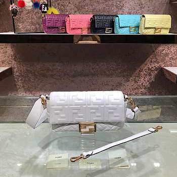 Fendi Baguette Whiet Bag Medium Size 26 x 15 x 6 cm