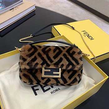 Fendi Baguette Mini Brown Sheepskin Bag Size 18.5 x 4.5 x 12 cm