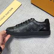 Louis Vuitton Sneakers 001 - 3