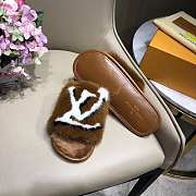 LV Slippers Brown 001 - 5