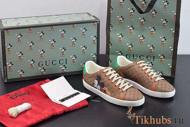 Gucci Sneakers - 1