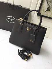 Prada Saffiano Large Tote in Black Size 31 x 22.5 x 13.5 cm - 6