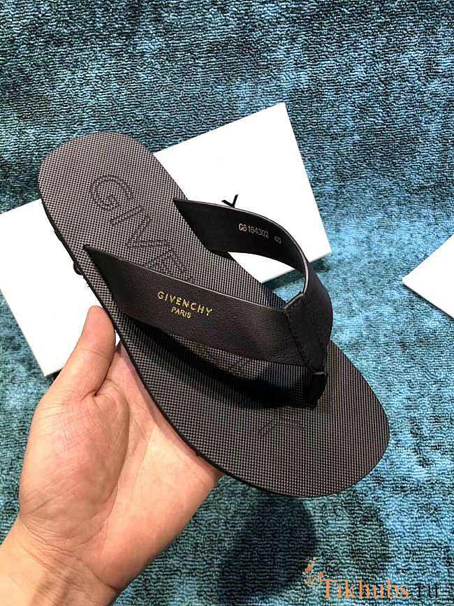 Givenchy Slippers 10 - 1