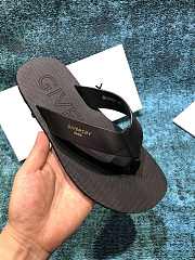 Givenchy Slippers 10 - 1