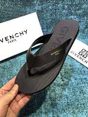 Givenchy Slippers 10 - 4