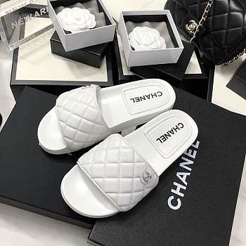 Chanel Slippers 07